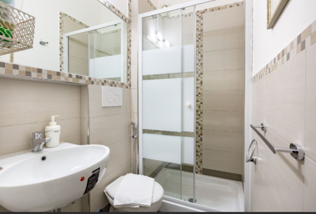 Photo of Bathroom in Monti
