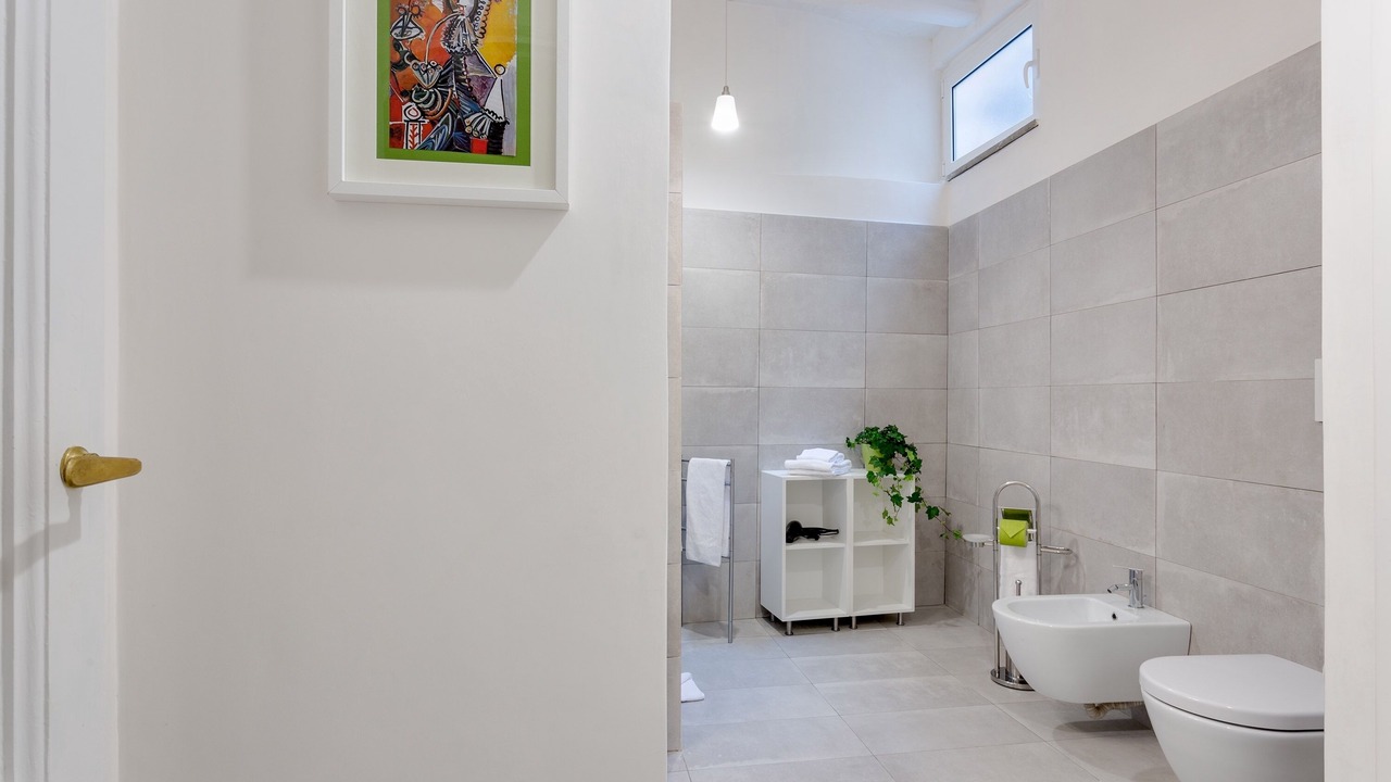 Photo of Bathroom in Navona