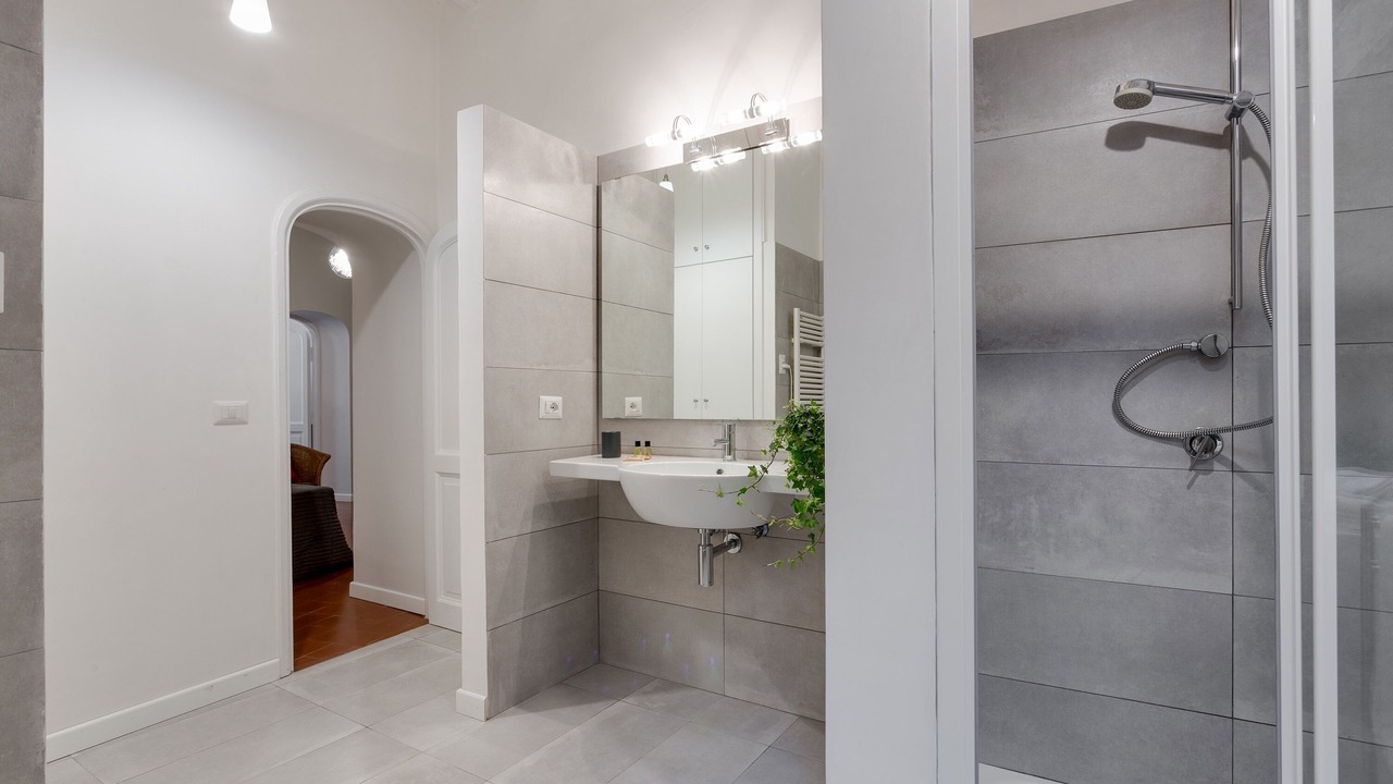 Photo of Bathroom in Navona