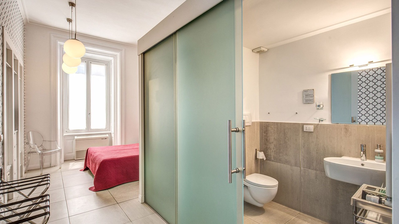 Photo of Bedroom in Rome City Centre