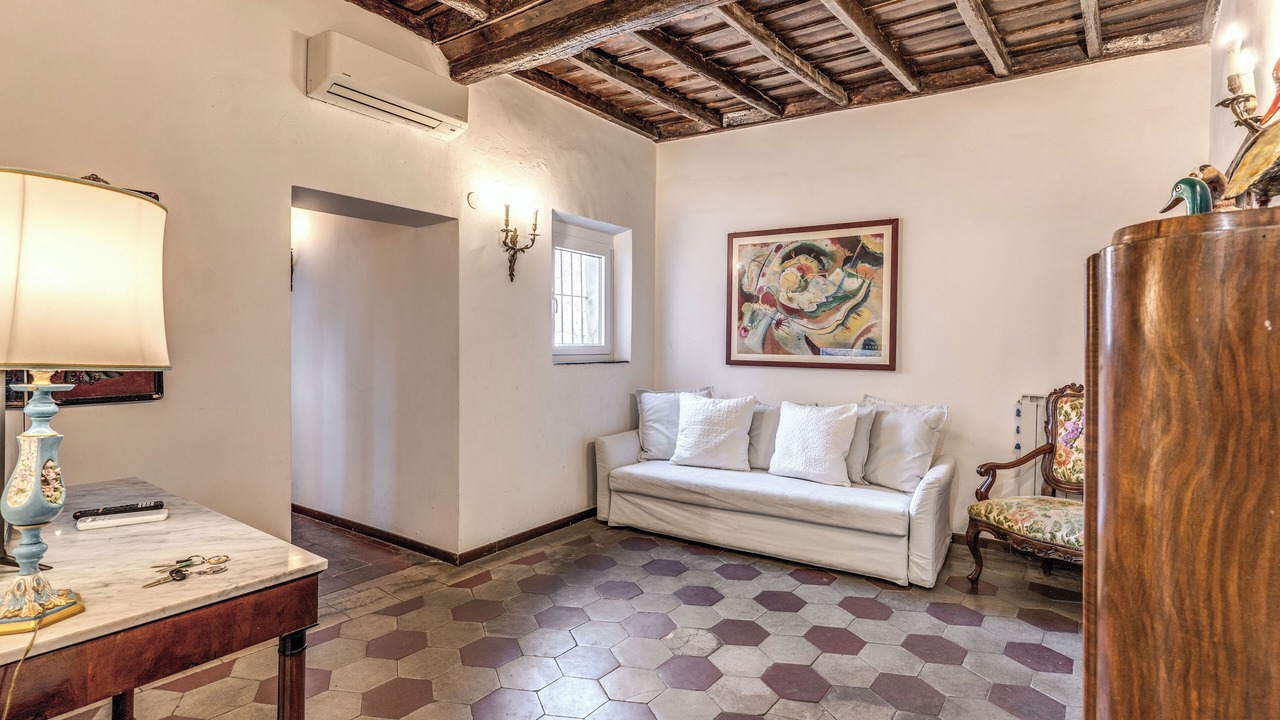 Photo of Livingroom in Rione VII Regola