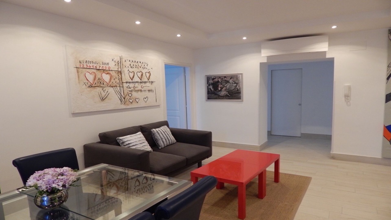 Photo of Livingroom in Vatican