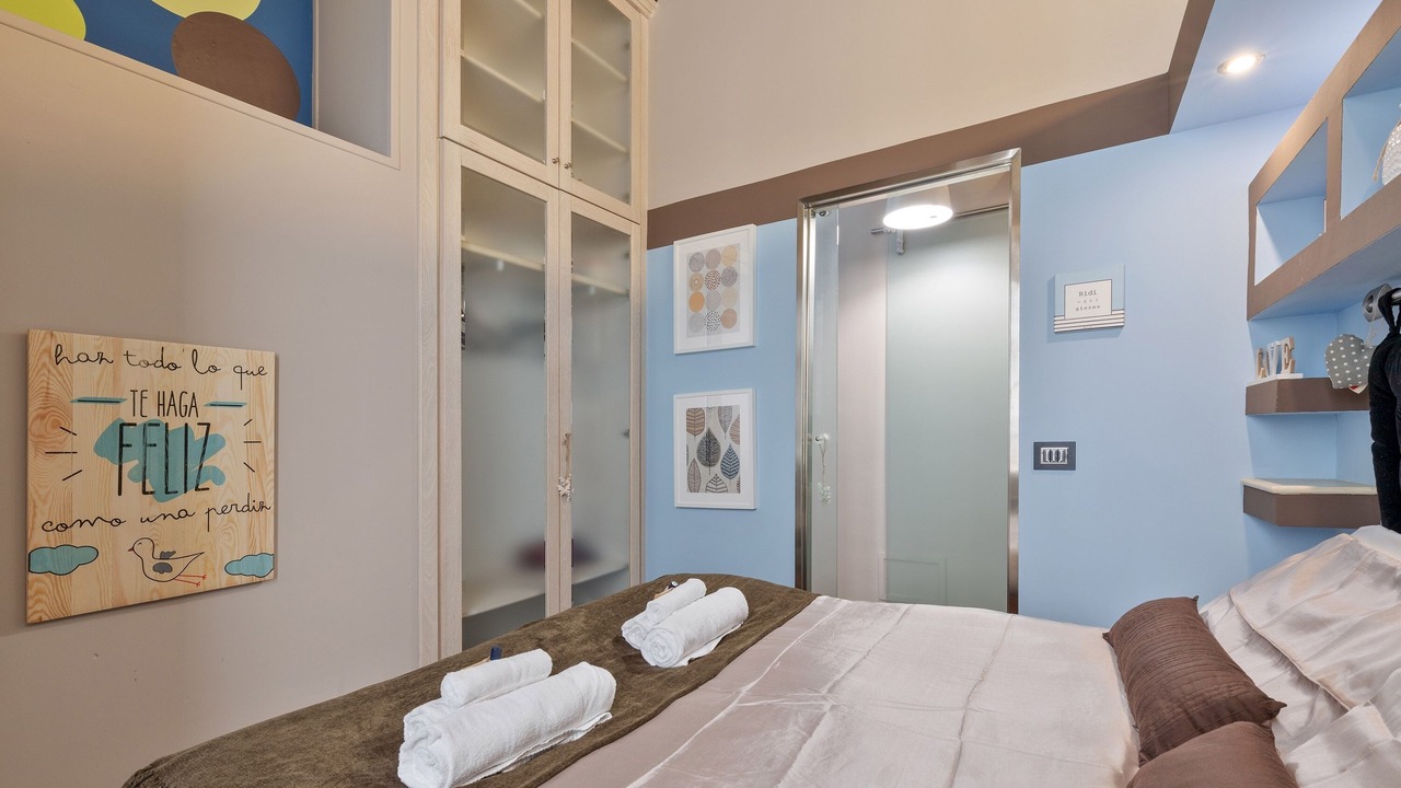 Photo of Bedroom in Rione VI Parione