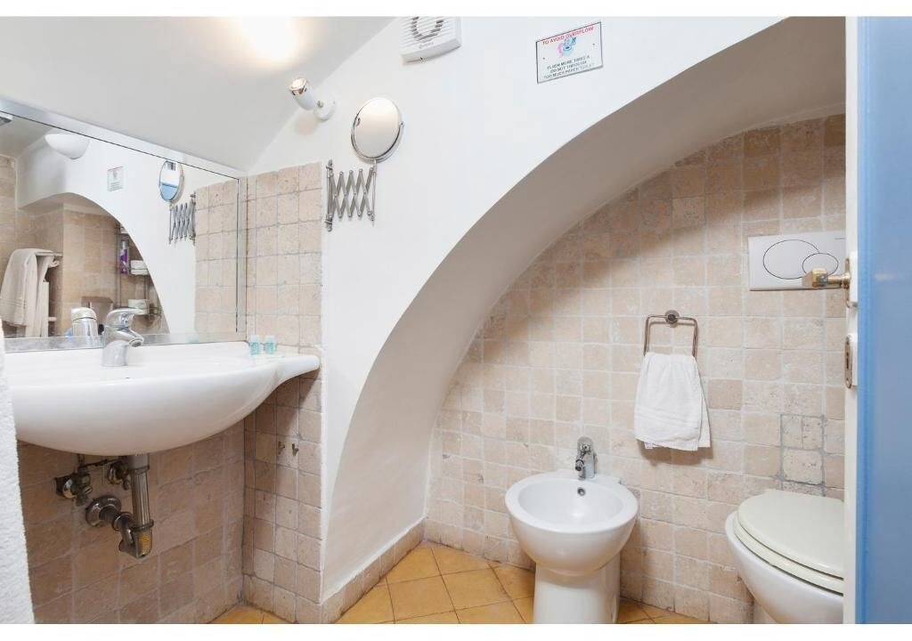 Photo of Bathroom in Rione V Ponte