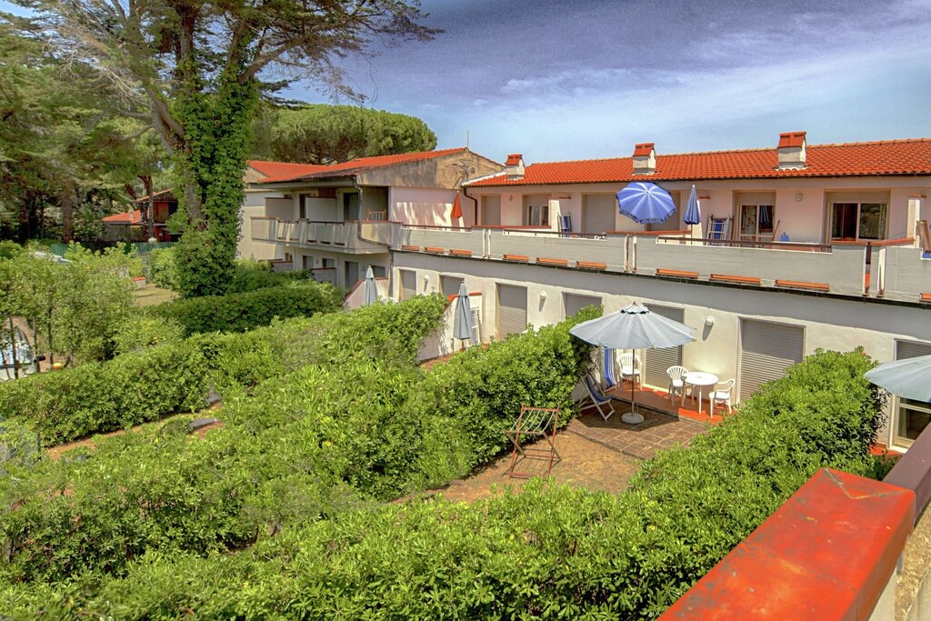 Photo of Buildings in Giannella