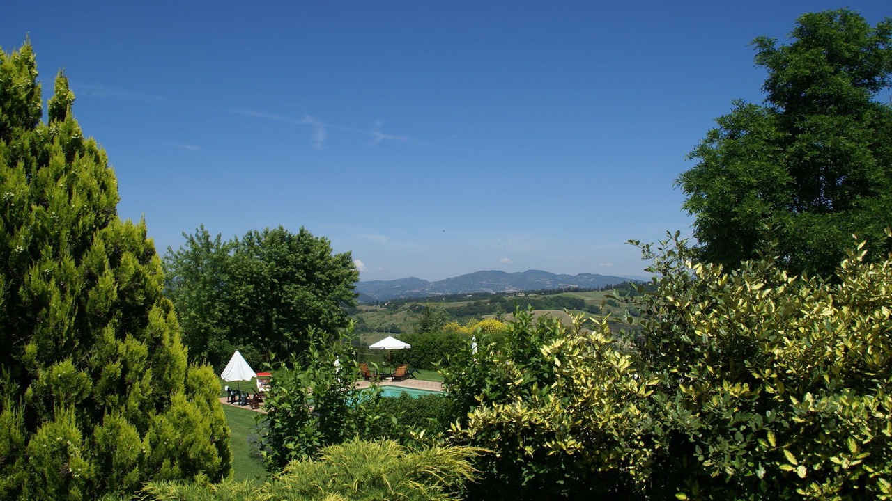 Photo of Outdoor in Montone
