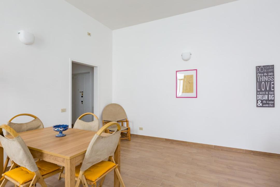Photo of Livingroom in Monti