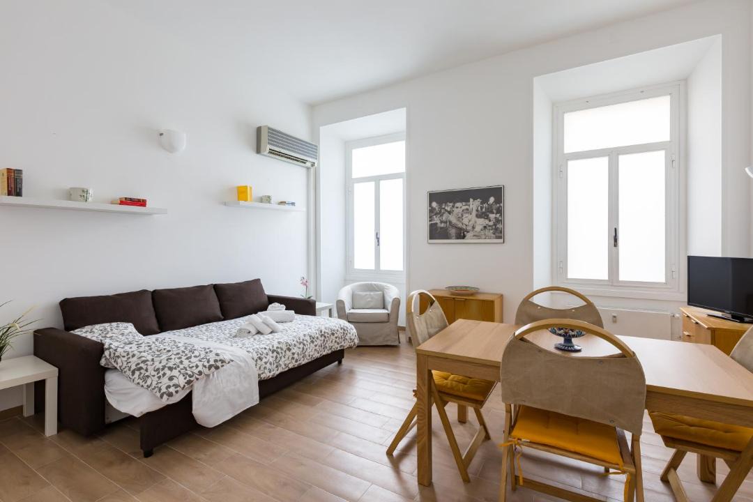Photo of Livingroom in Monti