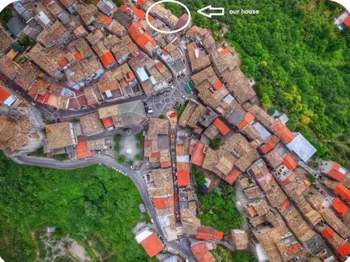 Photo of Others in Archi