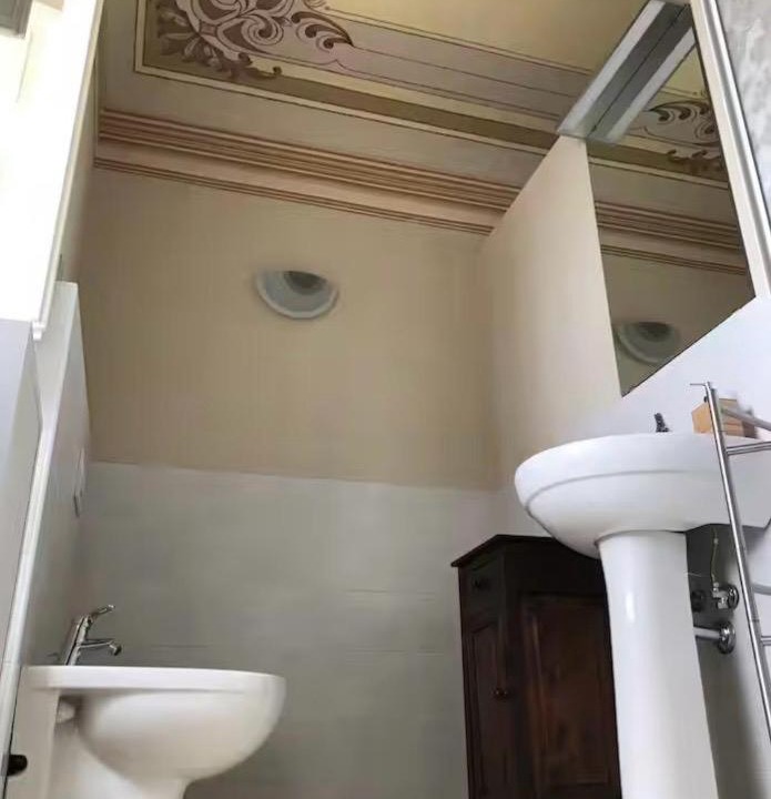 Photo of Bathroom in Archi