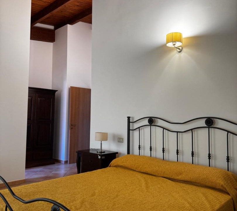 Photo of Bedroom in Perito
