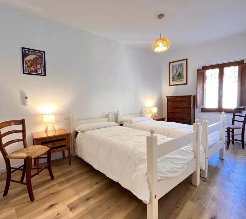 Photo of Bedroom in Baschi