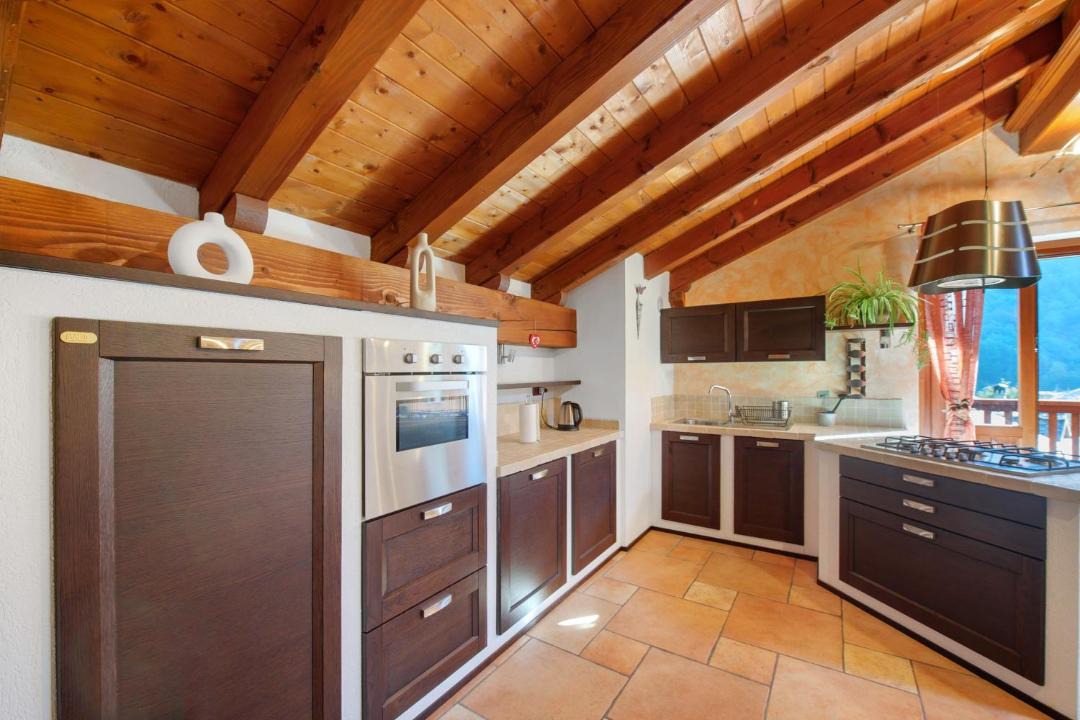 Photo of Kitchen in Issime