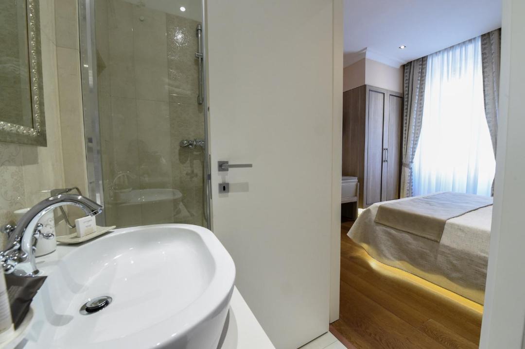 Photo of Bathroom in Trastevere