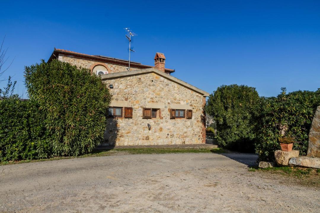 Photo of Others in Magliano in Toscana