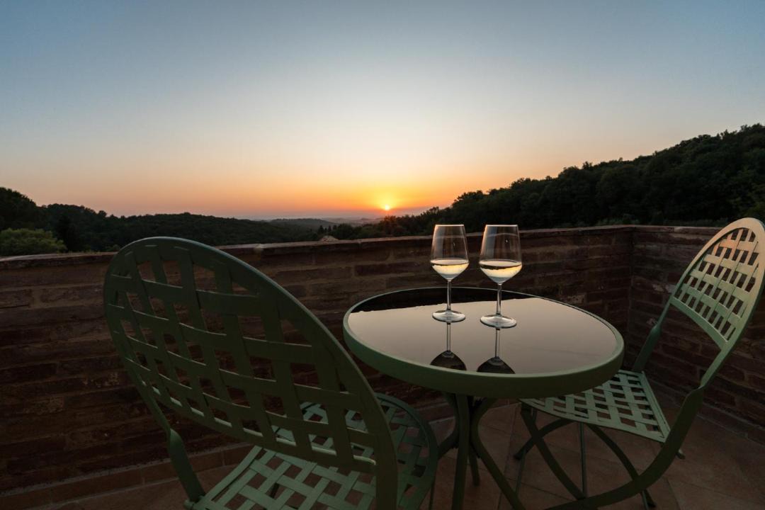 Photo of Patio Balcony in Trequanda