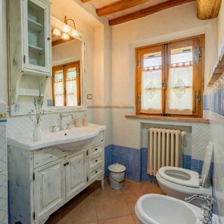Photo of Bathroom in Trequanda