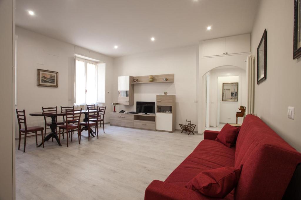 Photo of Livingroom in Vatican