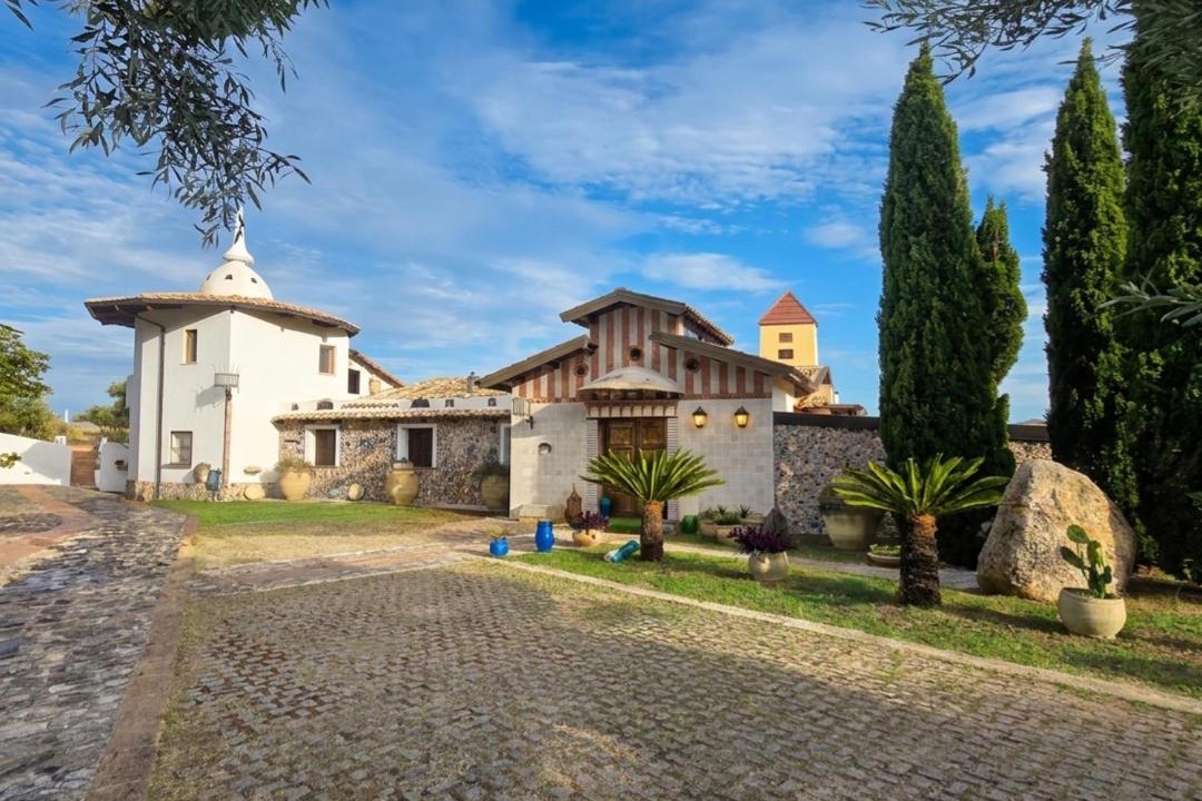 Photo of Others in Petrizzi