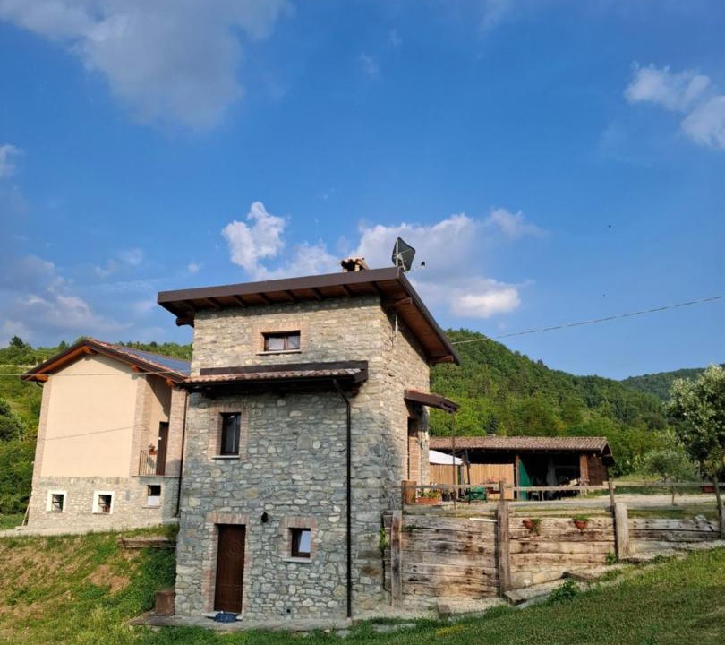 Photo of Others in Varzi