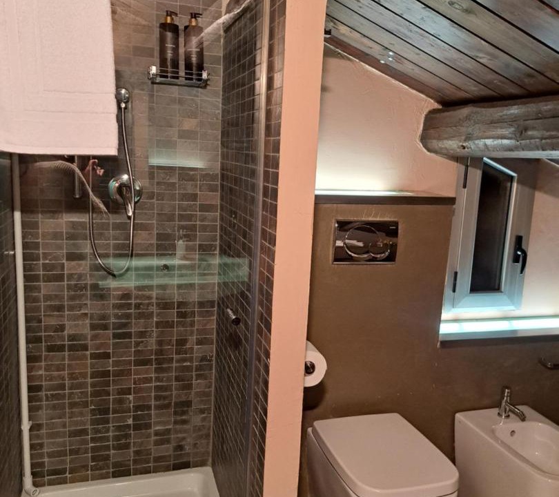 Photo of Bathroom in Teramo