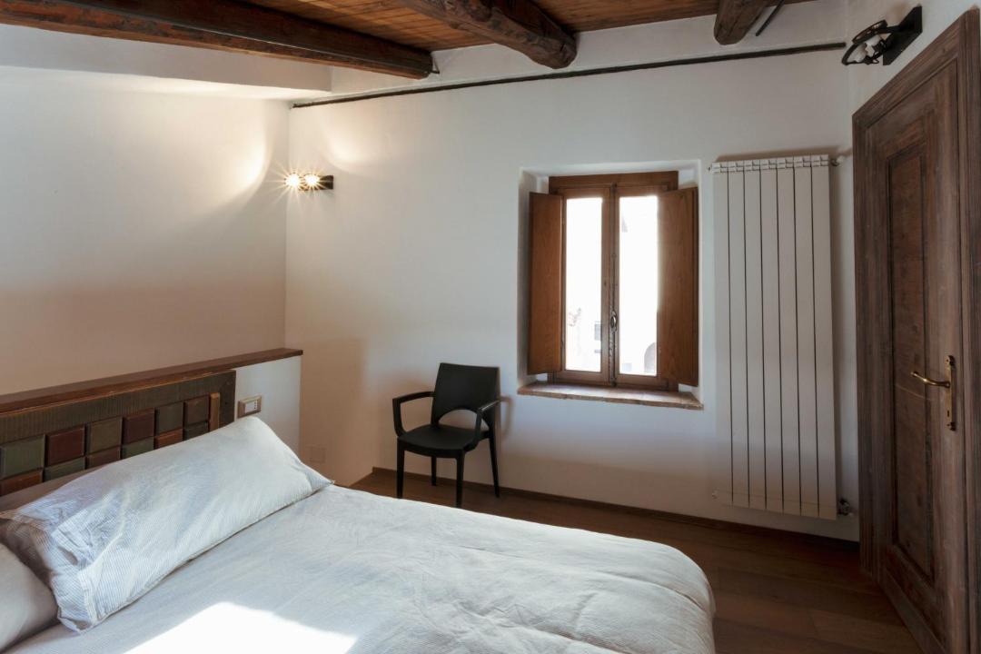 Photo of Bedroom in Santo Stefano di Sessanio