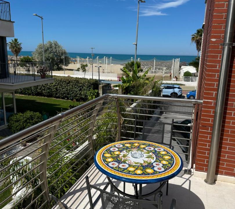 Photo of Patio Balcony in Pineta