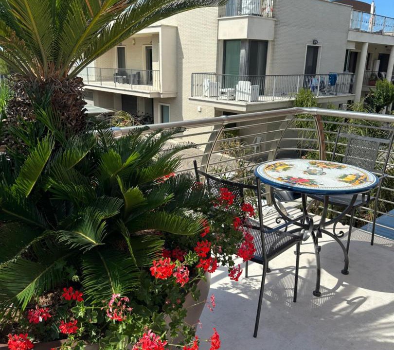 Photo of Patio Balcony in Pineta