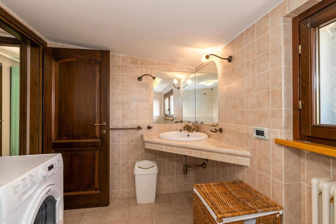 Photo of Bathroom in Carassai