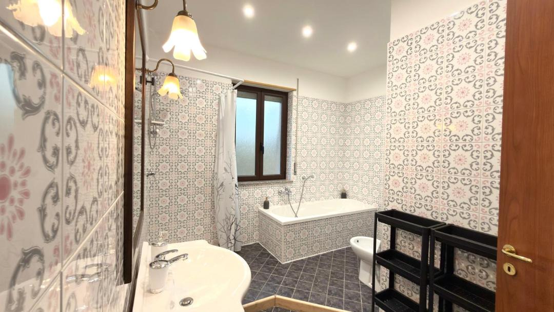 Photo of Bathroom in Rocca Imperiale