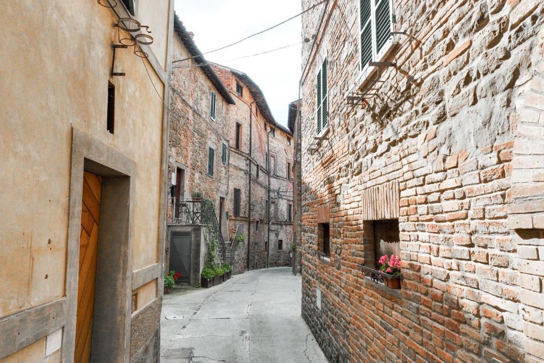 Photo of Buildings in Panicale