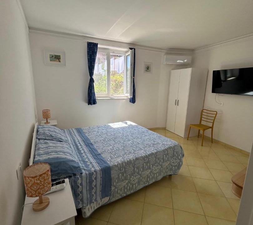 Photo of Bedroom in Ponza