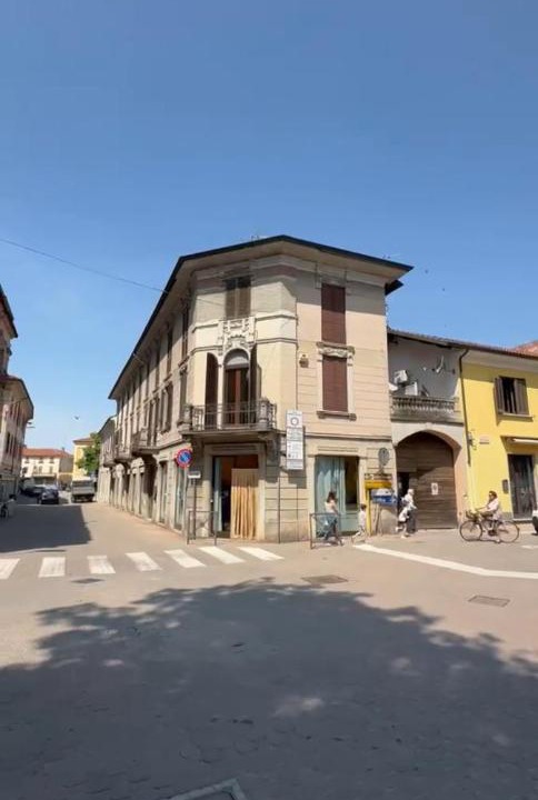 Photo of Others in Mede