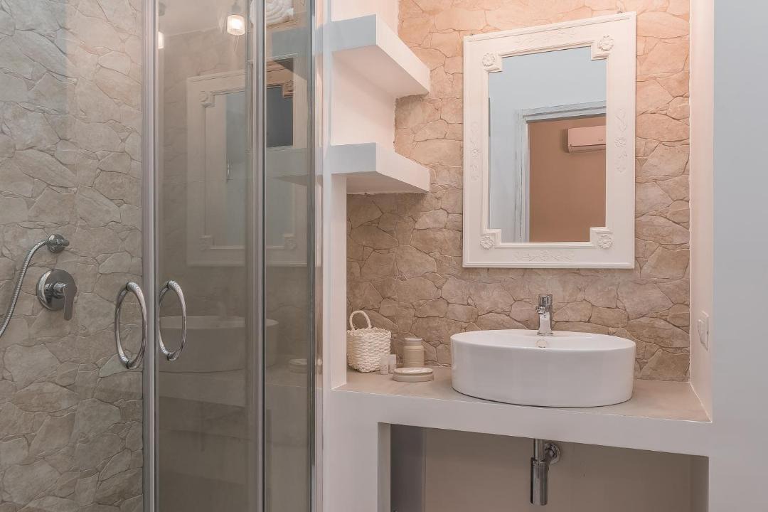 Photo of Bathroom in Vasto
