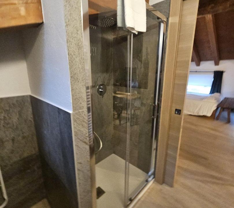 Photo of Bathroom in La Salle
