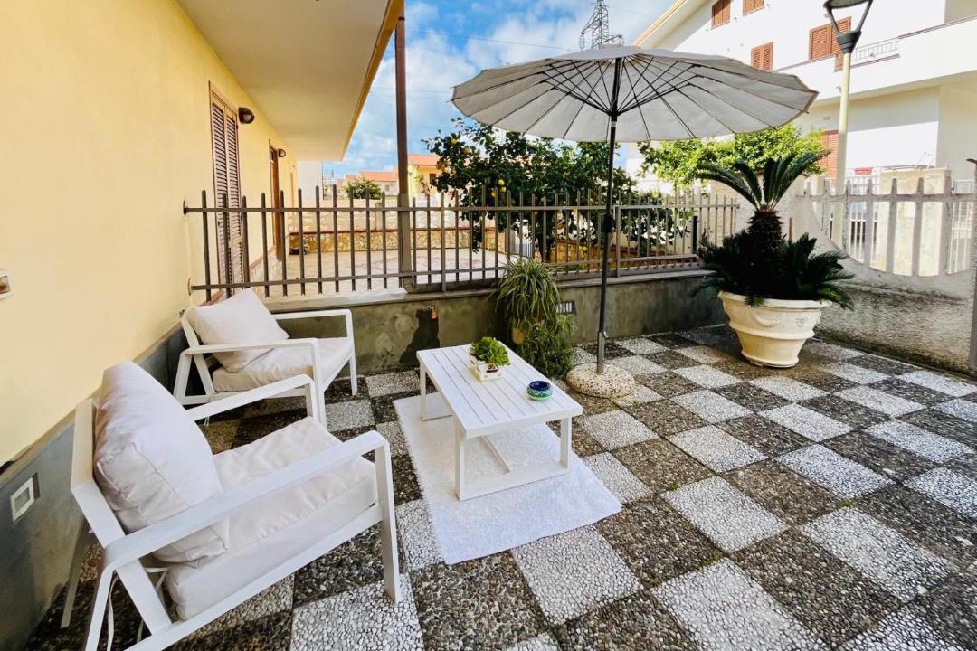Photo of Patio Balcony in Scaro-Reggio-Scornavacca-Vardano