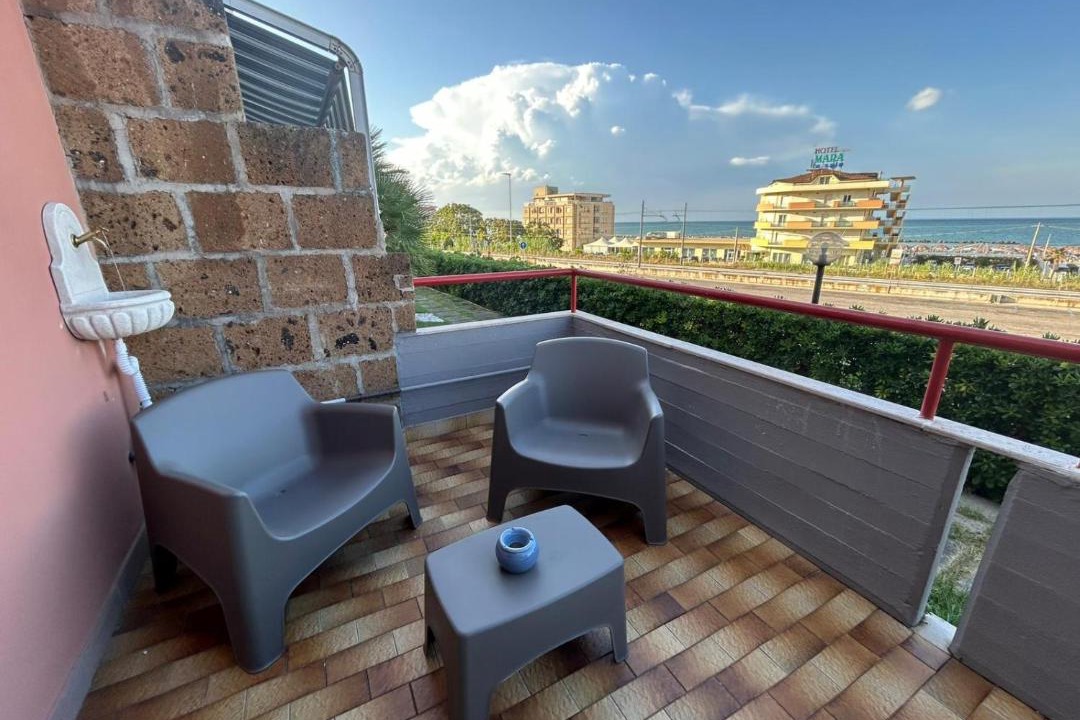 Photo of Patio Balcony in Lido Riccio
