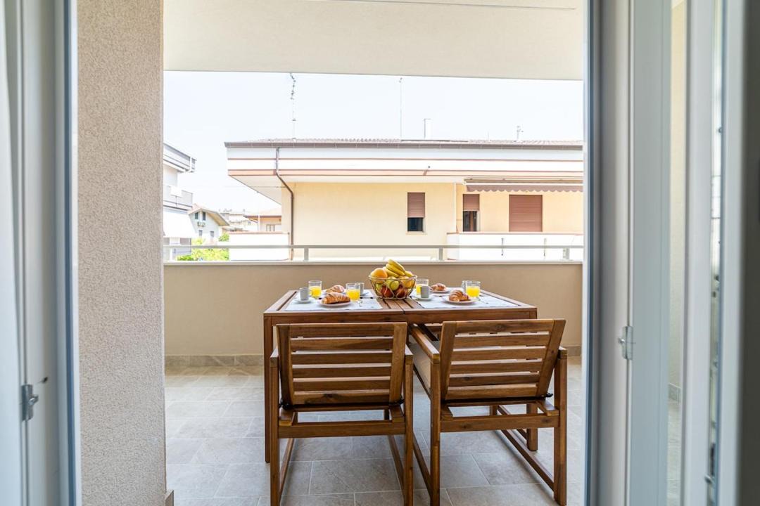 Photo of Patio Balcony in Alba Adriatica