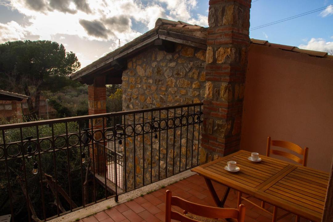 Photo of Patio Balcony in Manciano