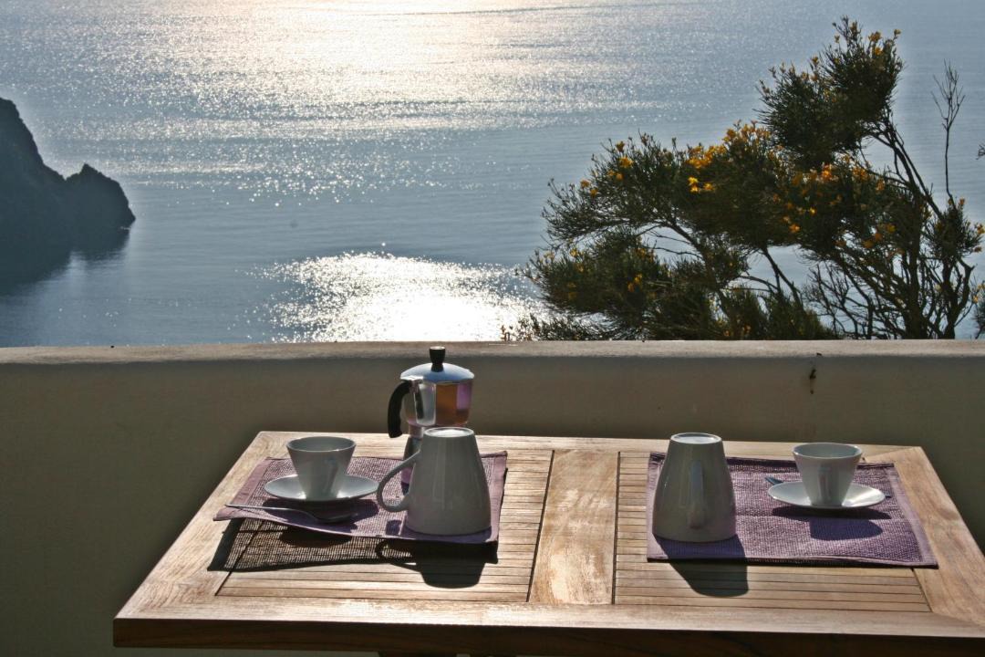 Photo of Patio Balcony in Le Forna