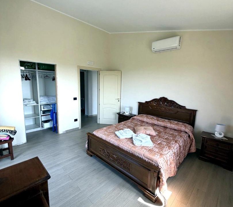 Photo of Bedroom in Porto Salvo