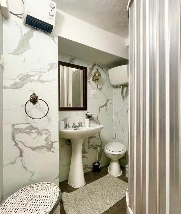 Photo of Bathroom in Old Town