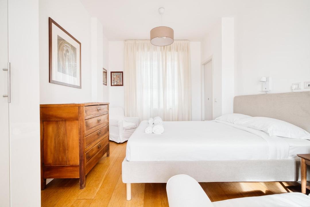 Photo of Bedroom in Milan