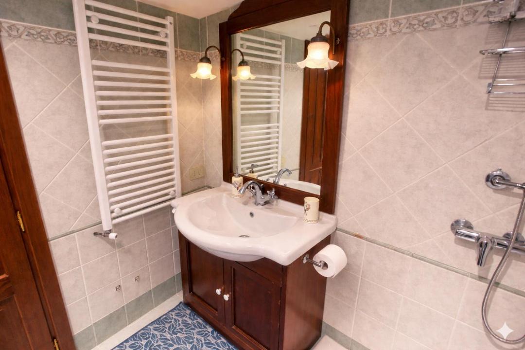 Photo of Bathroom in Canepina