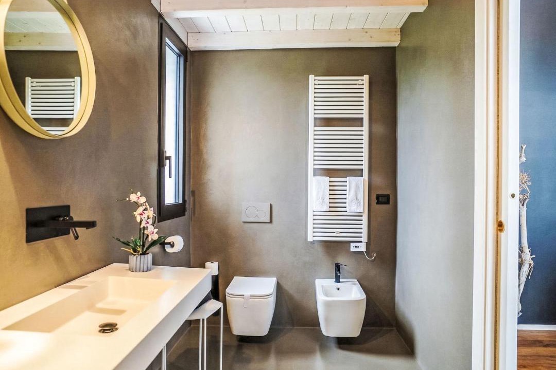 Photo of Bathroom in Controguerra