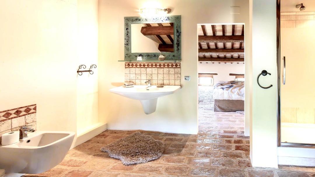 Photo of Bathroom in Montefano