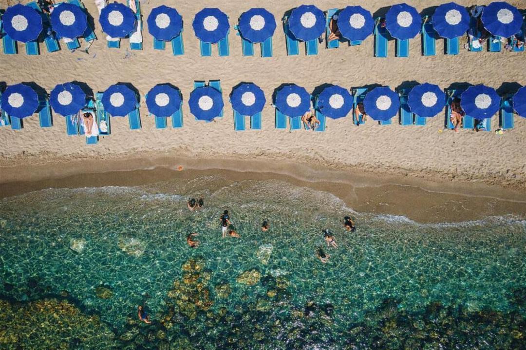 Photo of Human In Picture in Panza