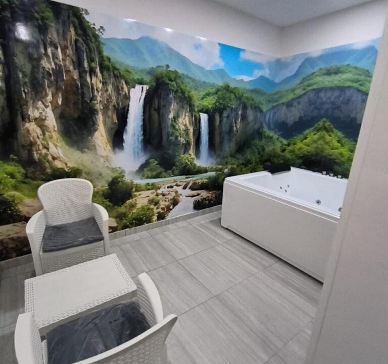 Photo of Bathroom in Nola