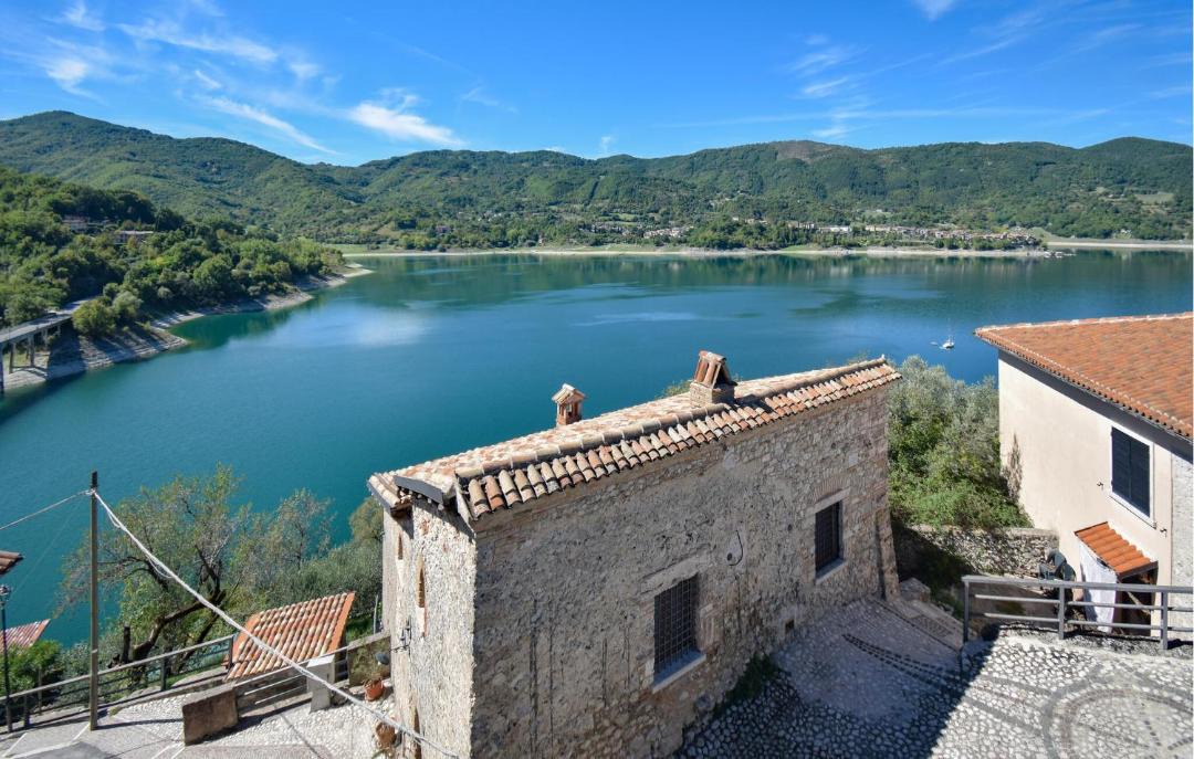 Photo of Others in Castel di Tora