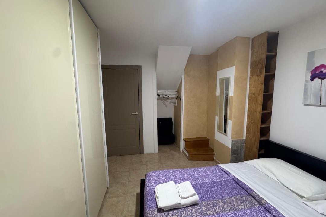 Photo of Bedroom in Lido